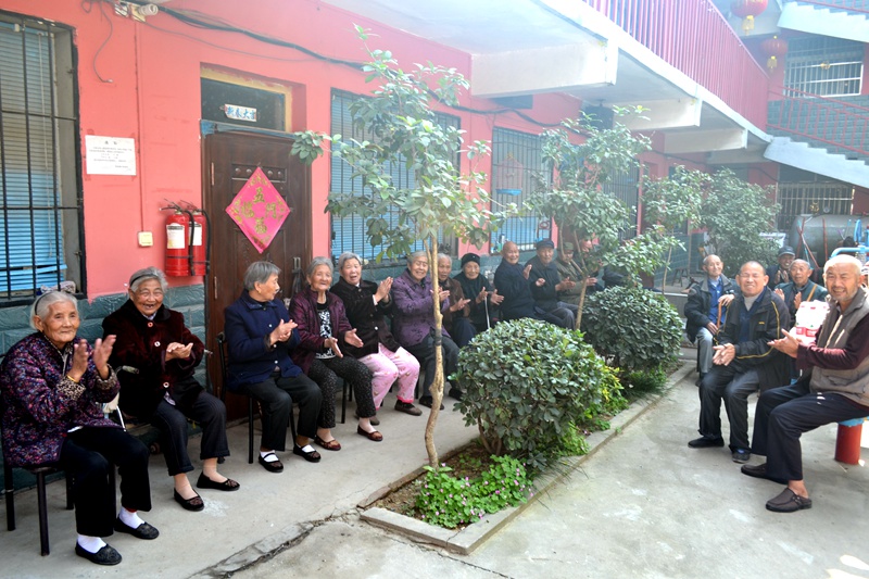 慰問(wèn)信陽息縣敬老(lǎo)院